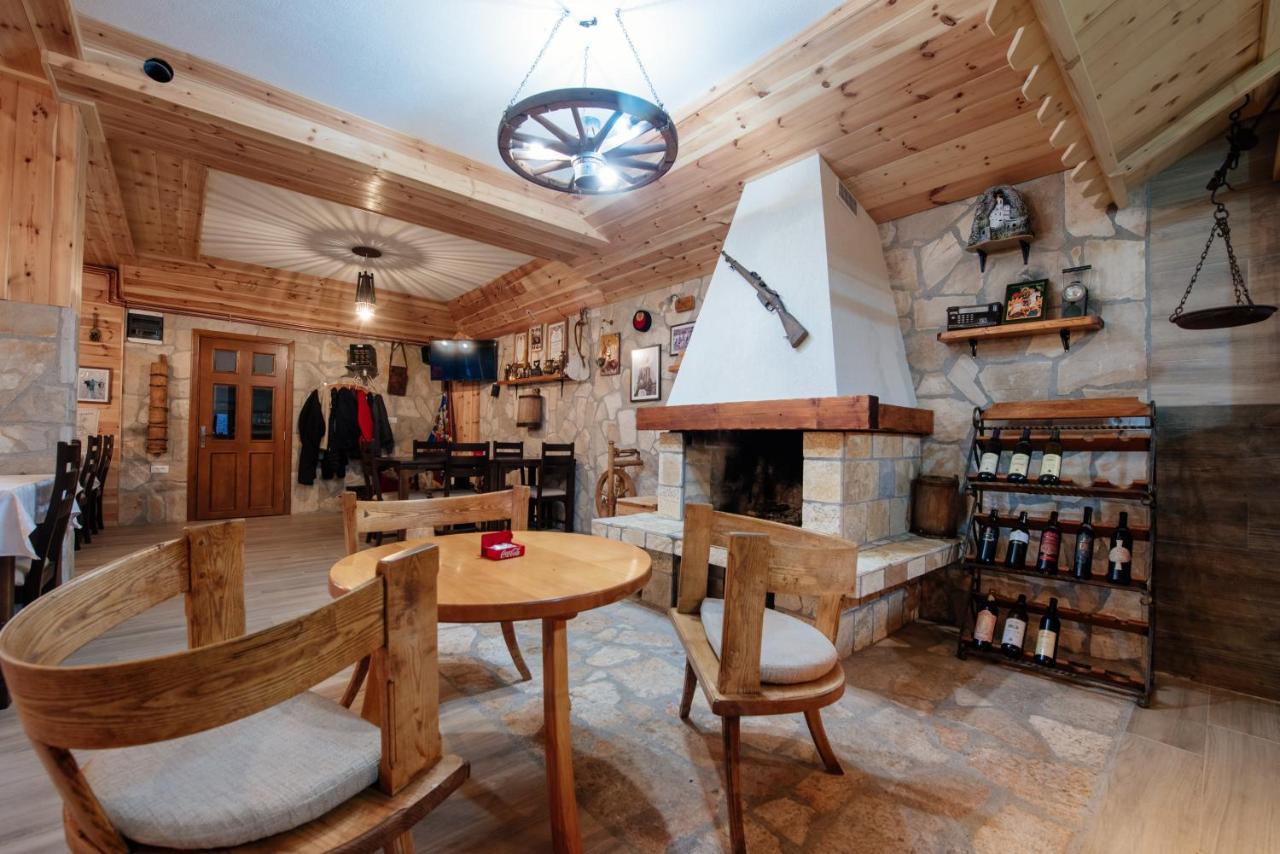 Etno Selo Zminica Hotel Zabljak  Bagian luar foto